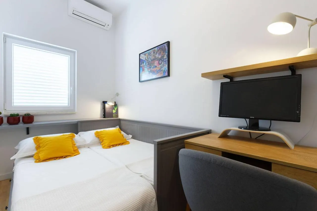 Apartment Dalmain Split 0*,  Croatia